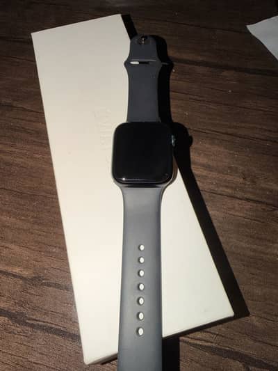 Apple Watch Series 9, 45mm, Midnight 100% battery health