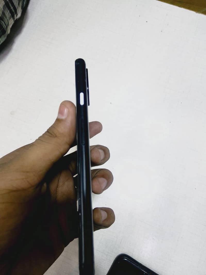 Google Pixel 4a 7