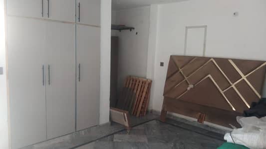 5 Marla Brand New Condition 2nd Floor Available for Rent in Canal Garden