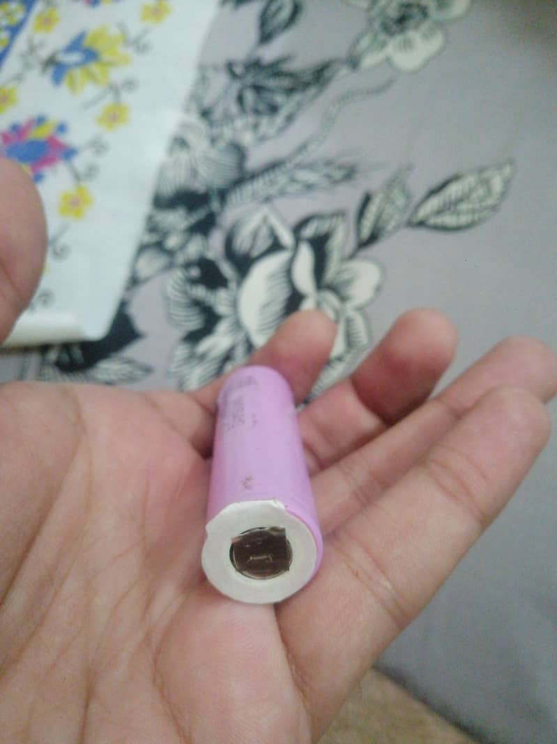 18650 cell 3.7 volt 1