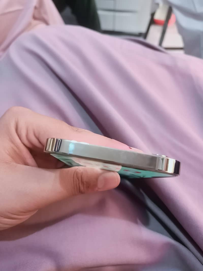 Apple iPhone 12 Pro 5