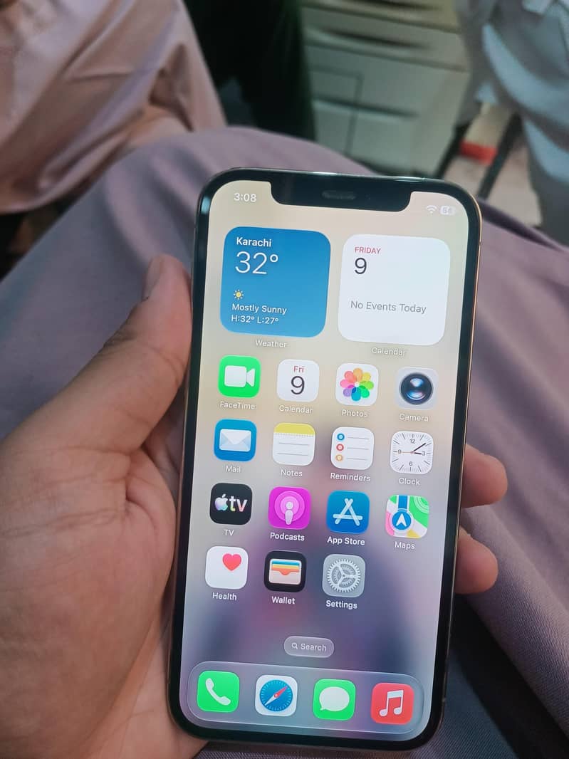 Apple iPhone 12 Pro 6
