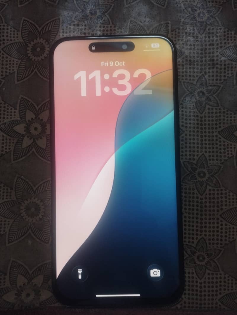 Apple iPhone 15 plus 0