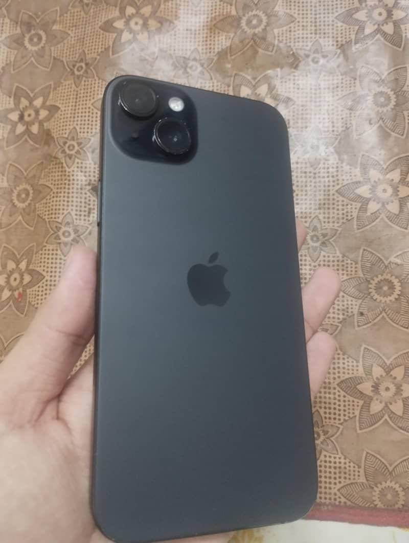 Apple iPhone 15 plus 1
