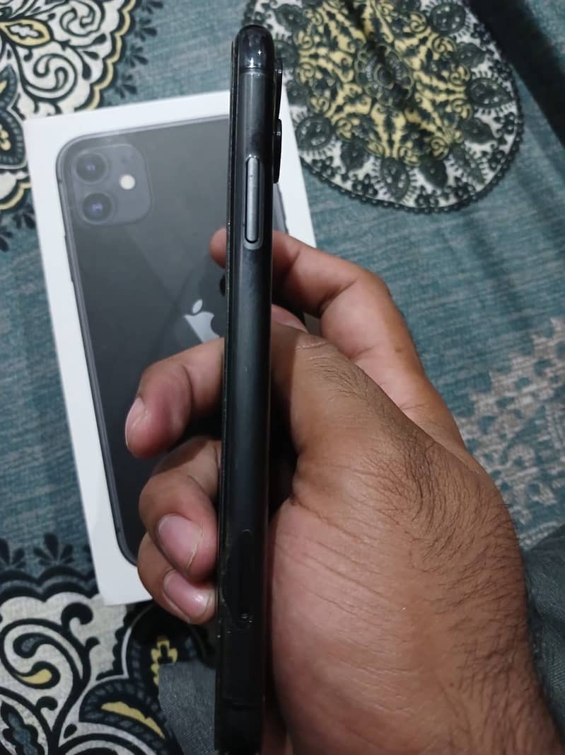 Apple iPhone 11 1
