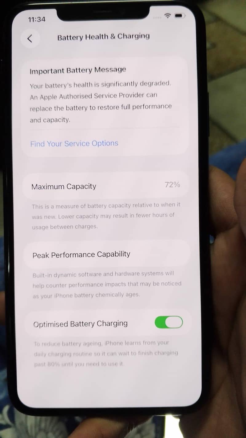 Apple iPhone 11 Pro Max 4