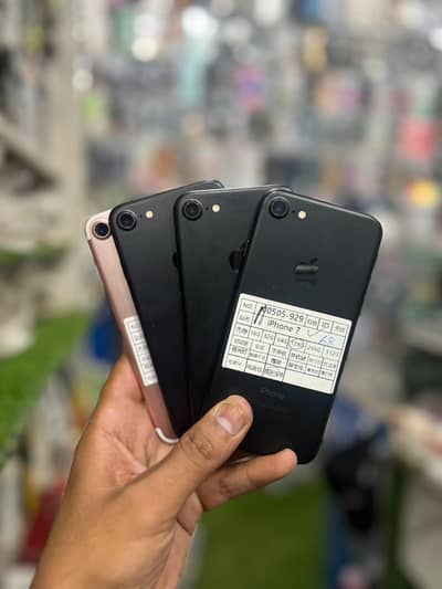 Apple iPhone 7