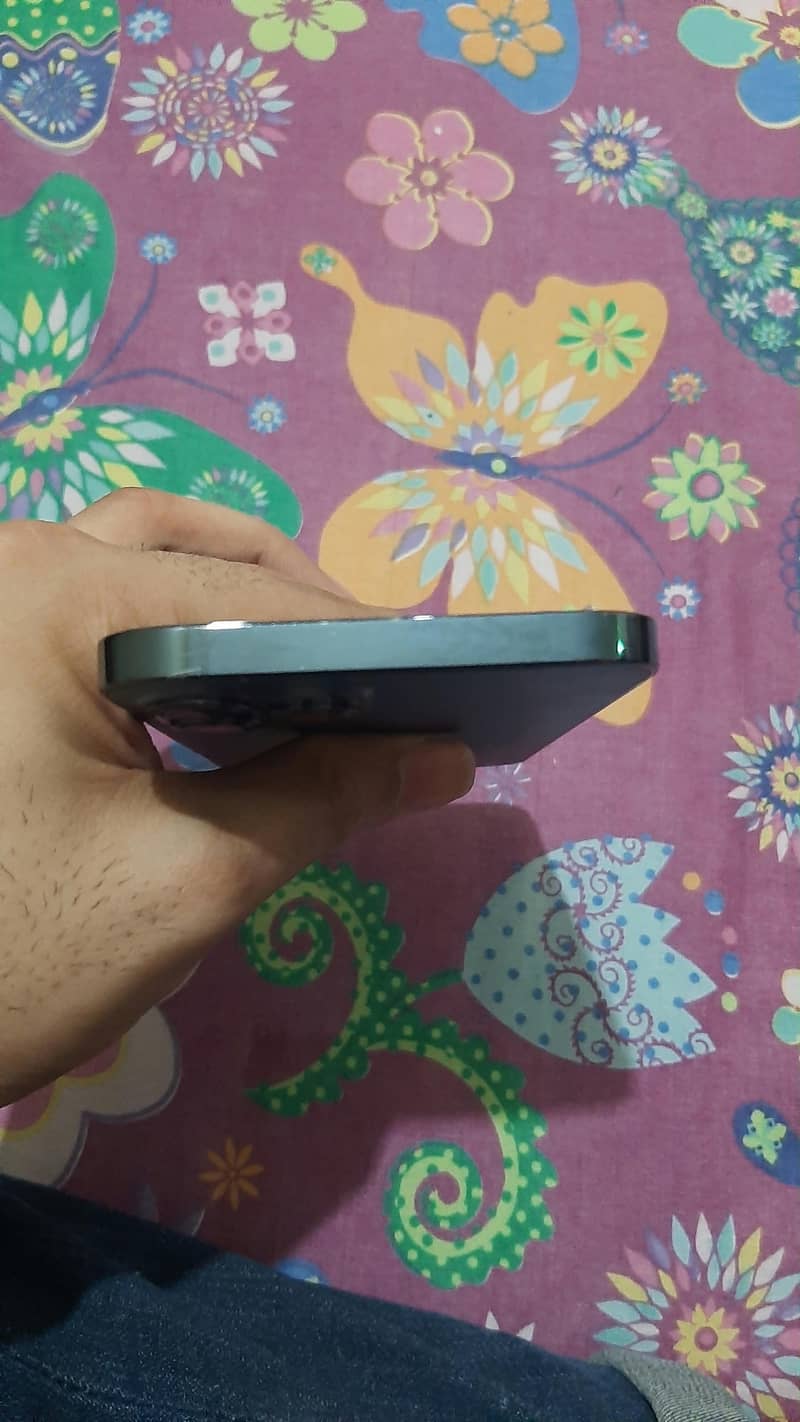Apple iPhone 12 Pro Max 5