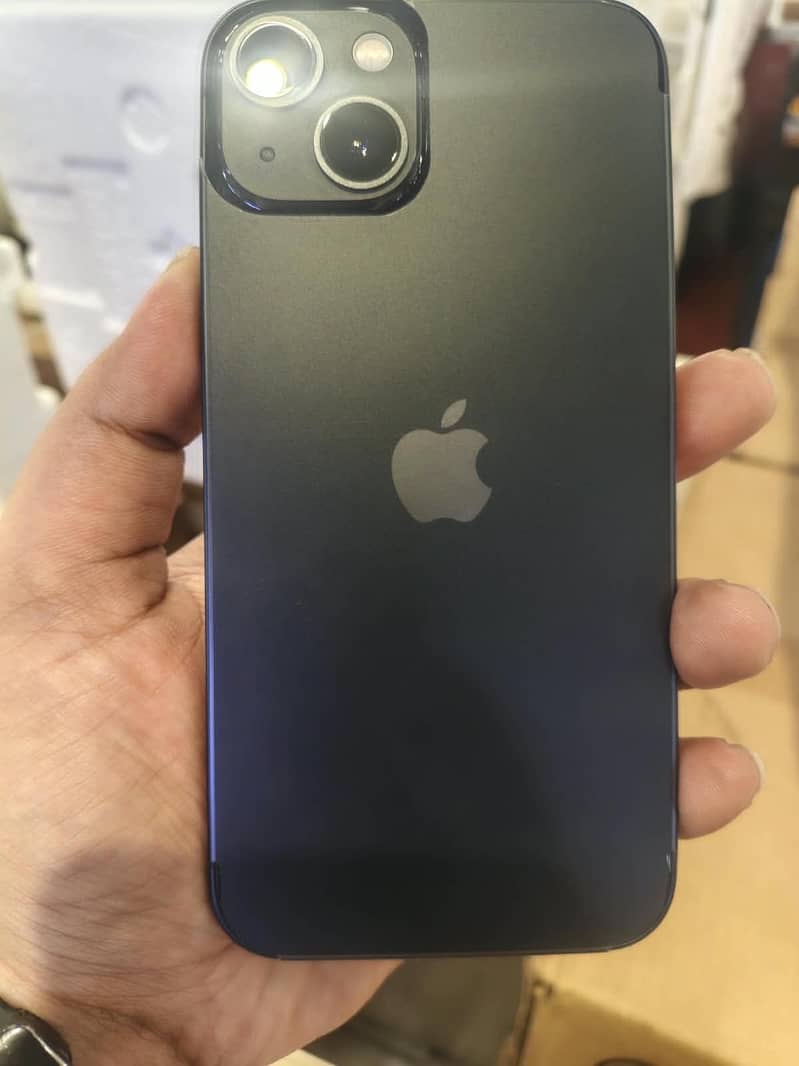 Apple iPhone 13 1