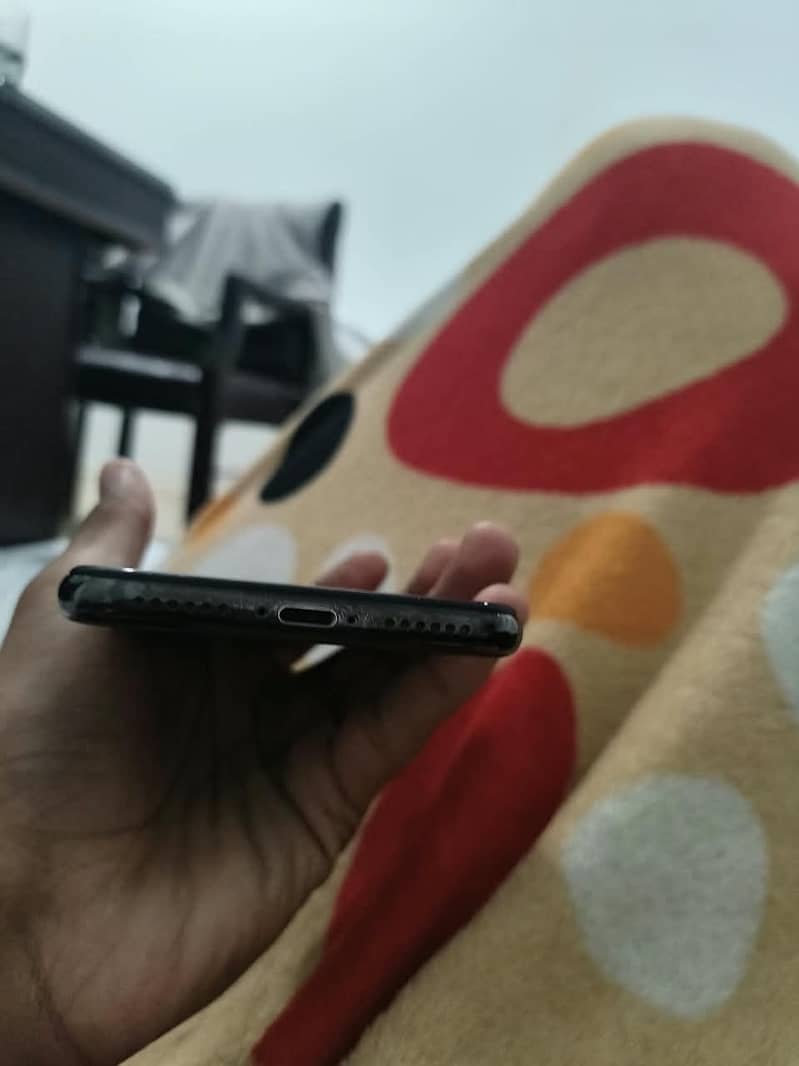 Apple iPhone X 2