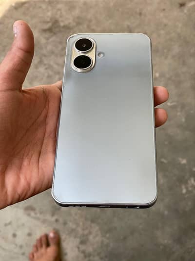 Tecno Spark Go 2