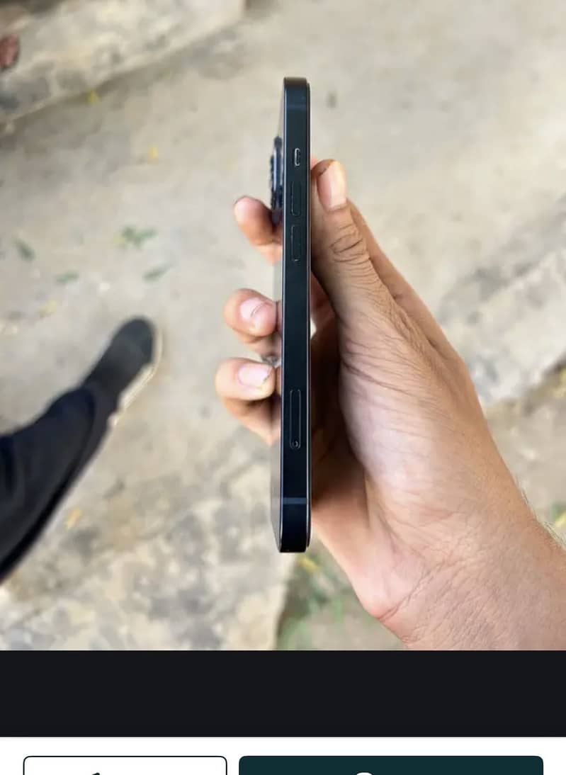 Apple iPhone 13 1