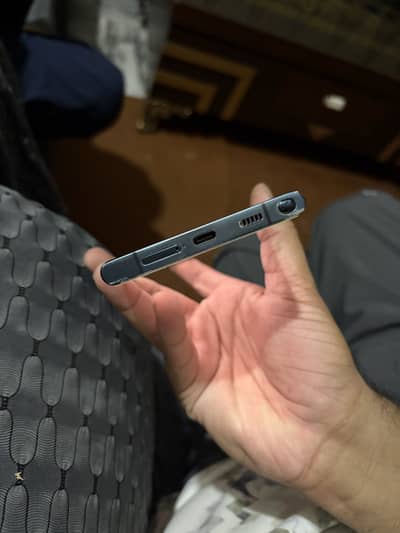 Samsung Mobile S22 Ultra