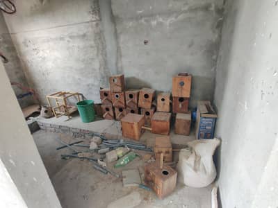 birds wood boxes. 400  Ak big iron bird cage 20000