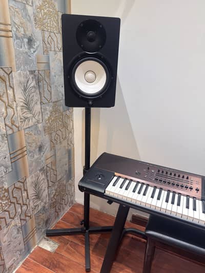 Yamaha HS8 Studio Monitors Speakers