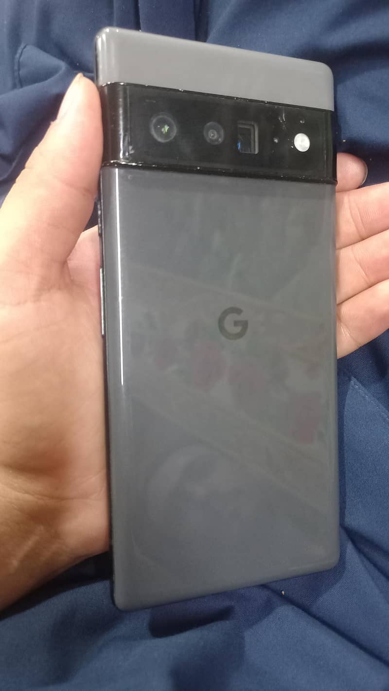 Google Pixel 6 Pro 2