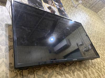 smart tv 36 inch size Samsung without box sath me x96box bhe