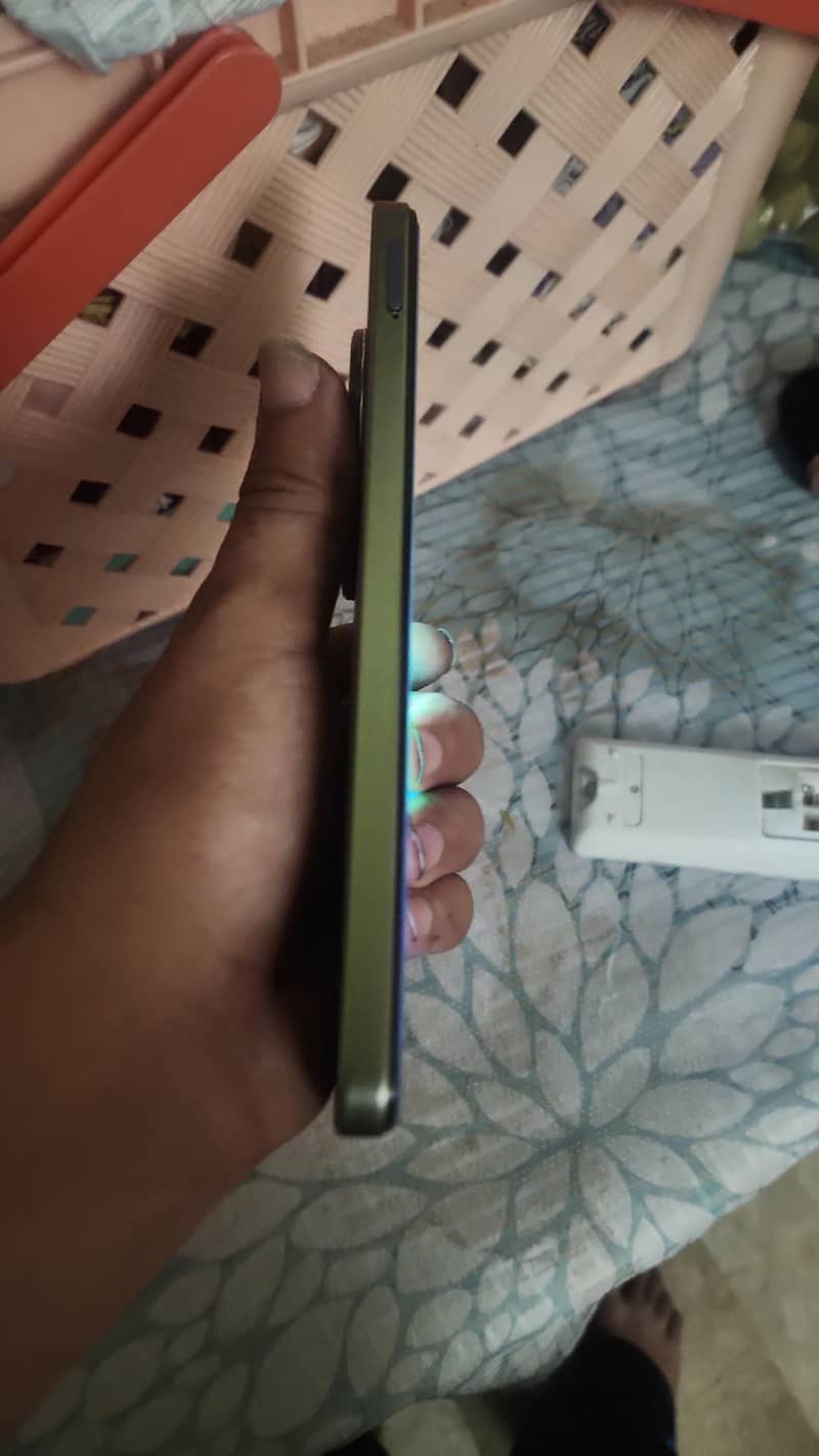 Xiaomi POCO C75 3