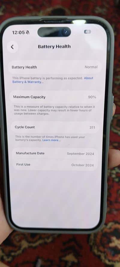 Apple iPhone 16
