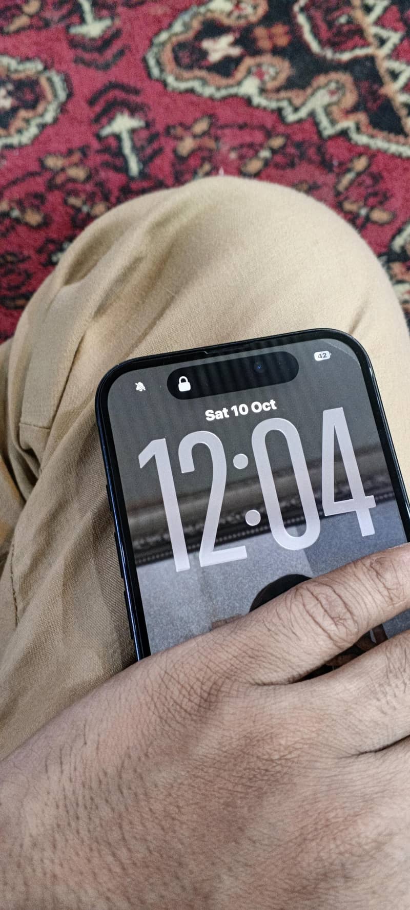Apple iPhone 16 5