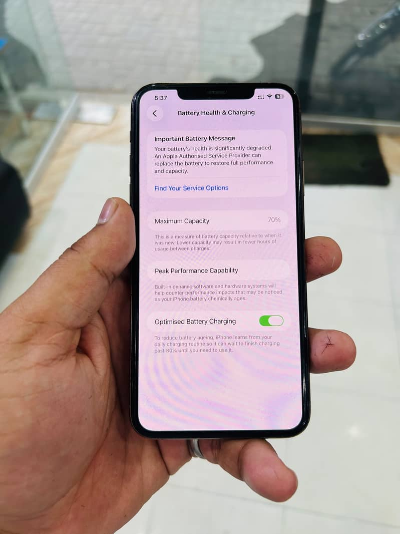 Apple iPhone 11 Pro Max 7