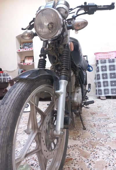 suzuki gs 150