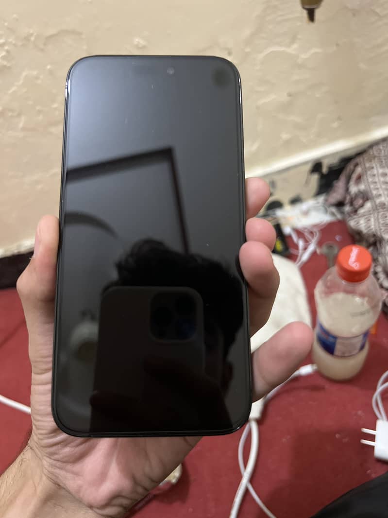 Apple iPhone 14 Pro Max 0
