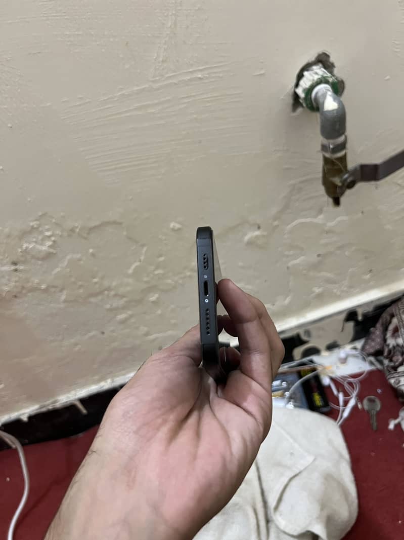 Apple iPhone 14 Pro Max 6