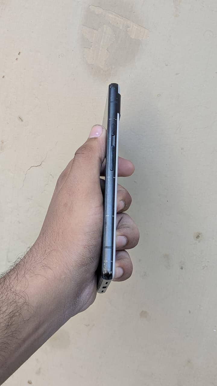 Google Pixel 6a 1