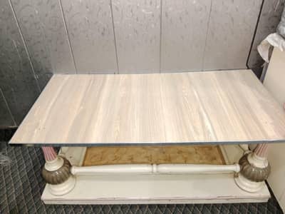 Table for sale good quality