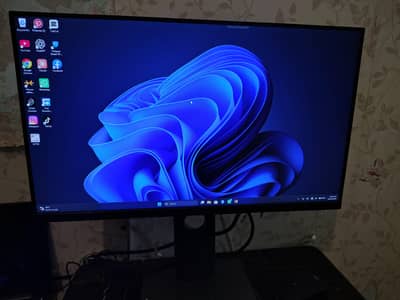 Dell 22 inch borderless monitor