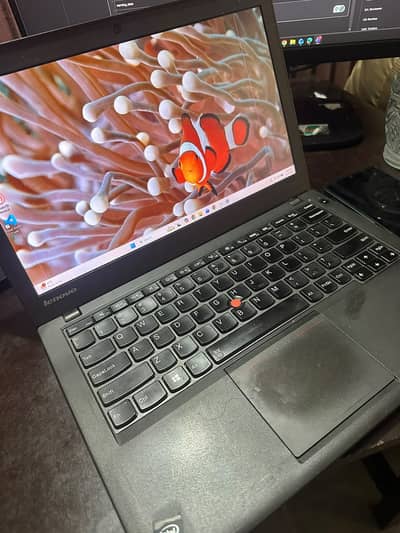 Lenovo Thinkpad laptop for sale.