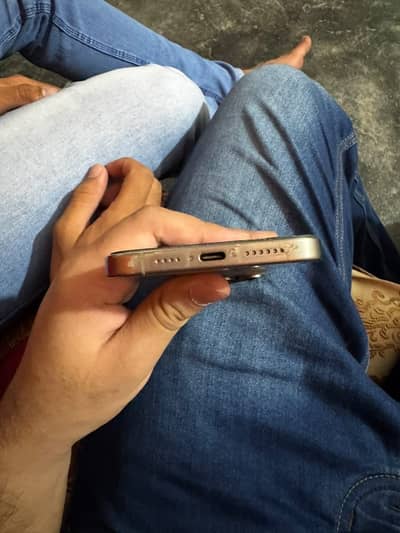 iphone 15 pro max (contact only whatsapp)