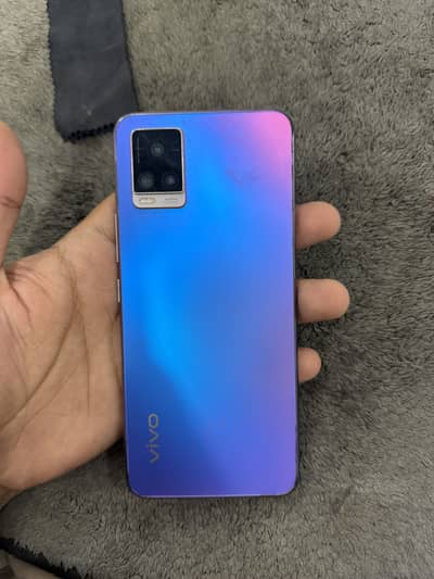 Vivo V20