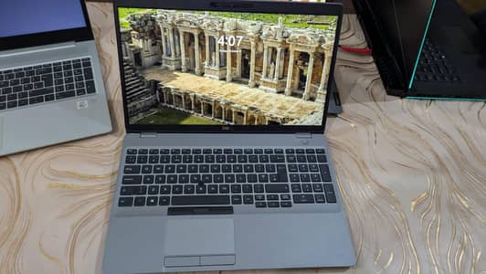 Dell Latitude 5510 - i5/10th gen 8/256 without charger.