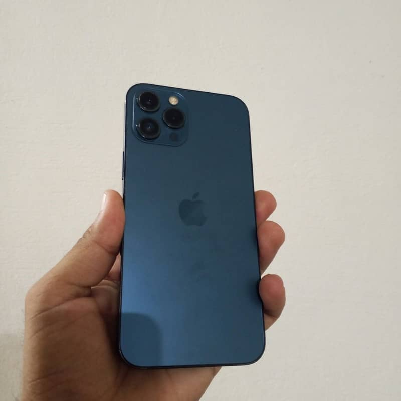 Apple iPhone 12 Pro Max 2
