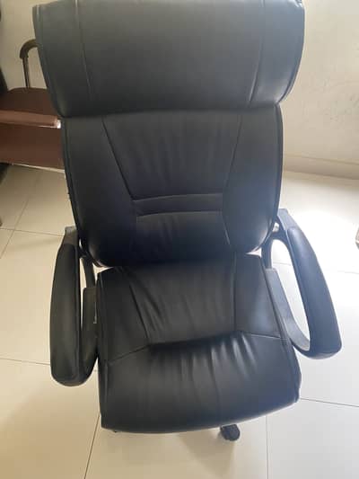 Boss Comfortable Chair