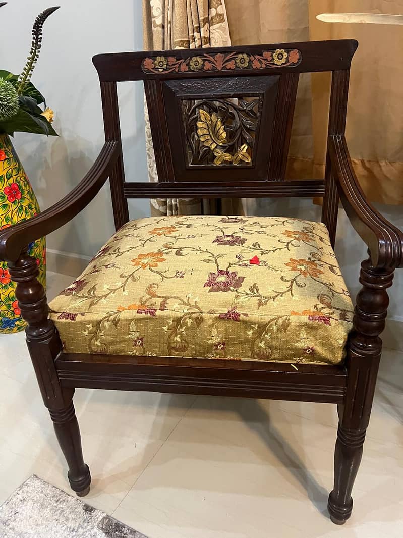 Three piece sofa set 1