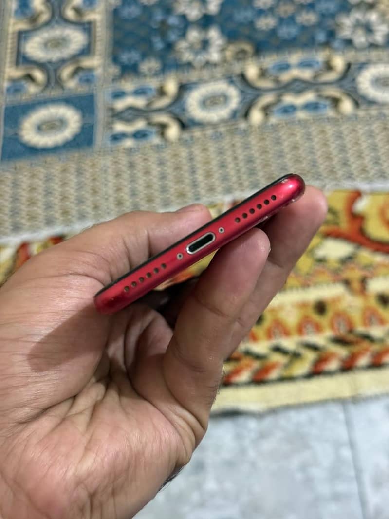 Apple iPhone SE 6