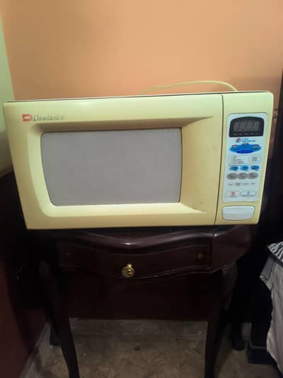 Dawlance Microwave for sale 100% working