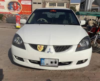 ---- Mitsubishi Lancer GDI japani full option 2005 ----