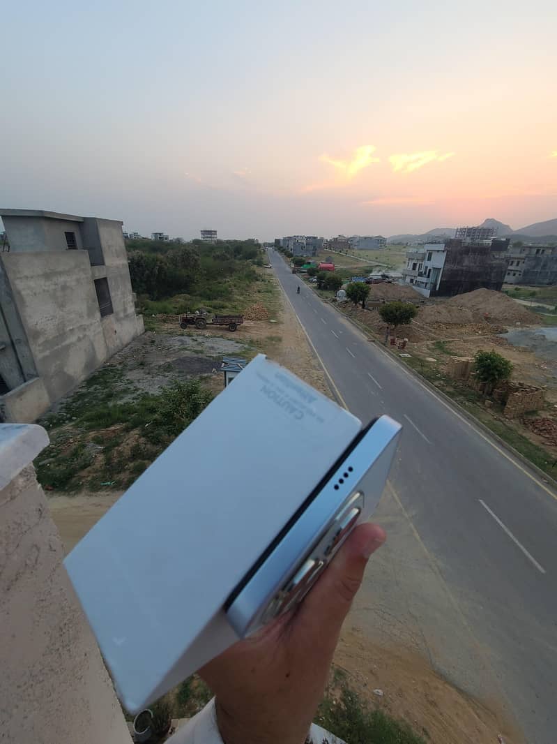 Tecno Spark 20 4