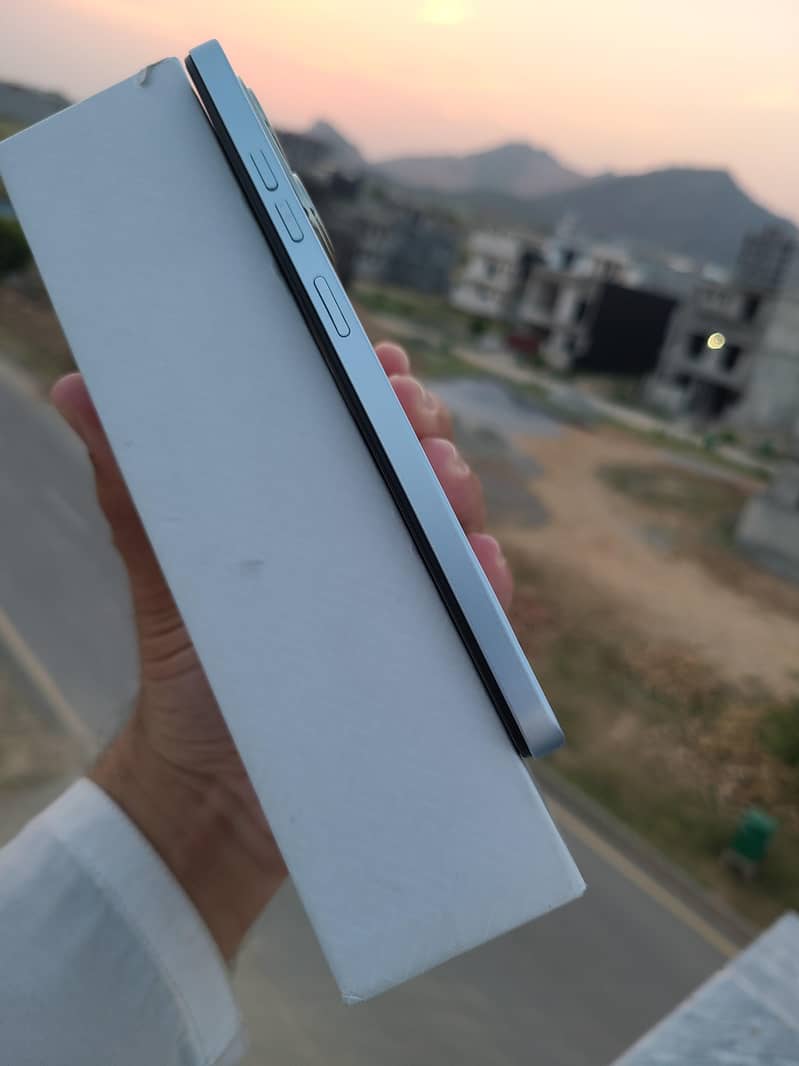 Tecno Spark 20 5