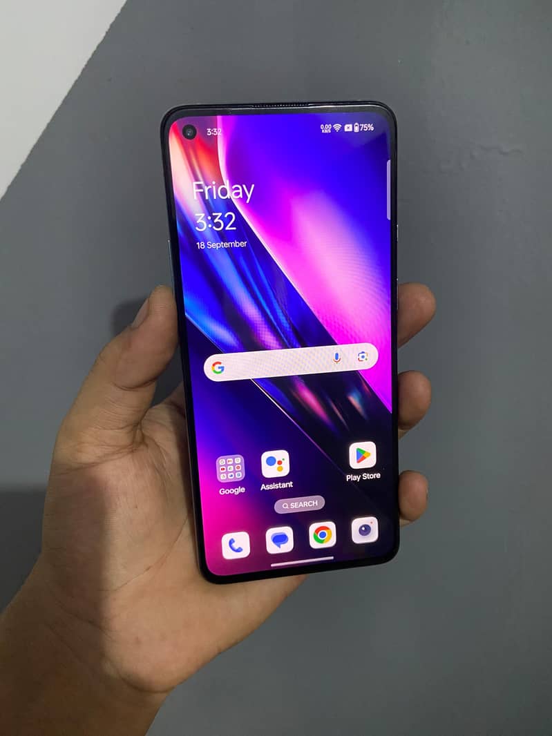 One Plus 9R 1