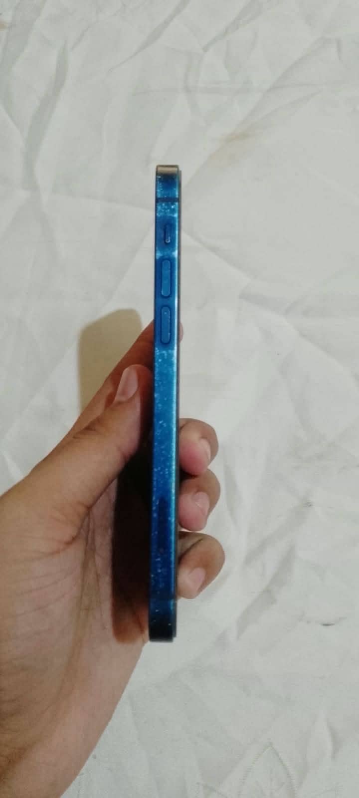Apple iPhone 12 1