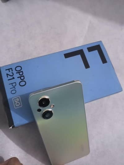 OPPO F21 Pro