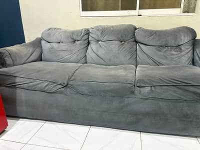 Urgent sale used sofa set