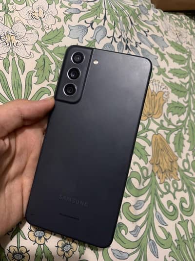 Samsung Mobile S21 FE Offical approved with box