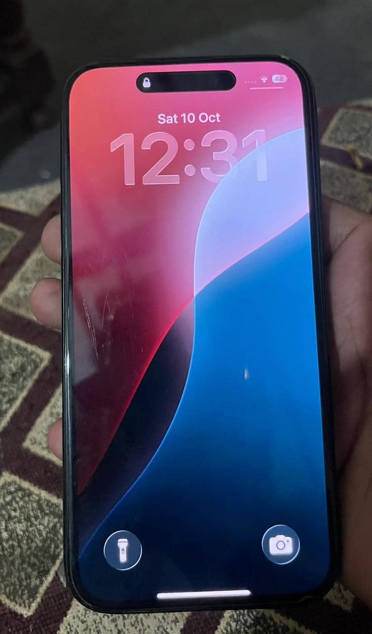 Apple iPhone 15 Pro 4