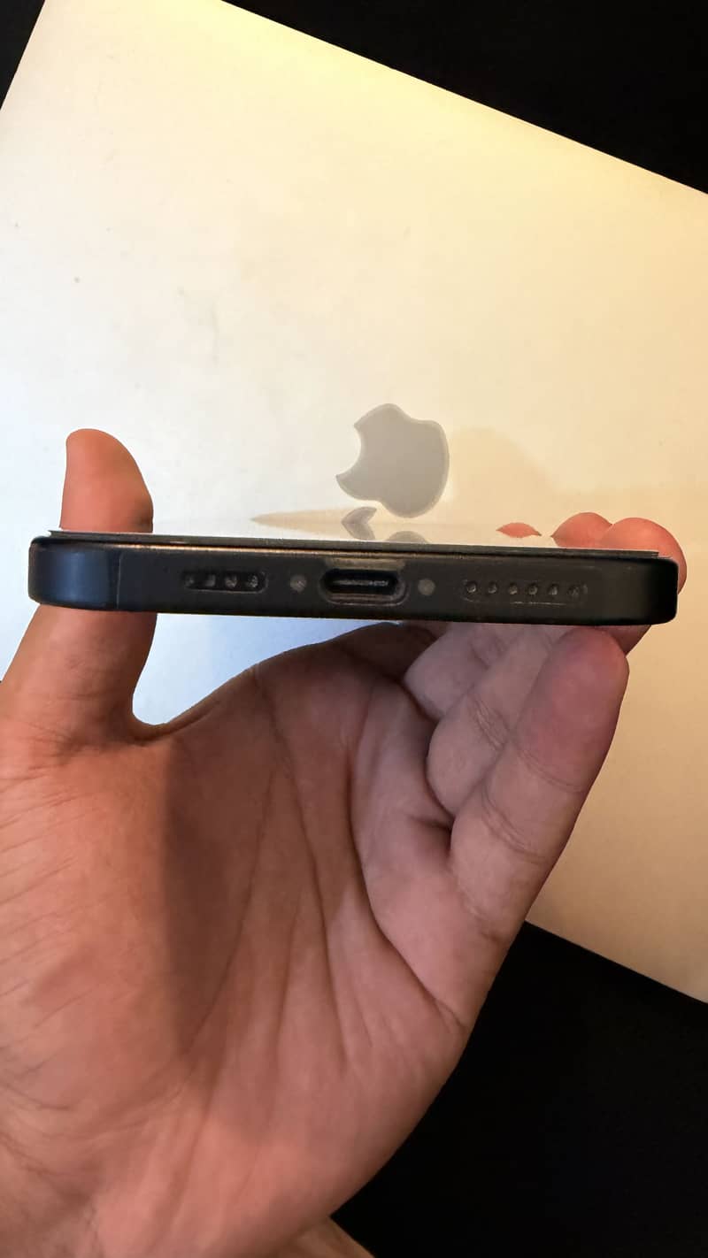 Apple iPhone 16 Plus 5